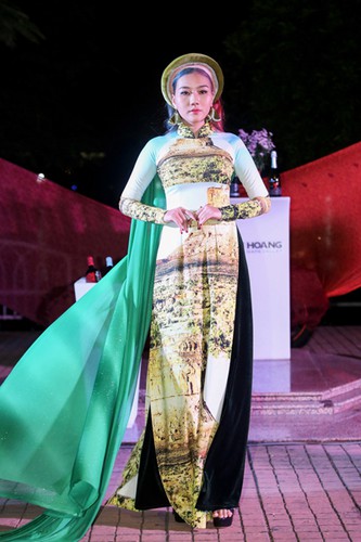 images showcasing world heritage sites featured on traditional ao dai hinh 7