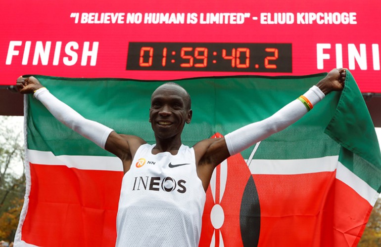 the year’s leading international and domestic sporting events hinh 9