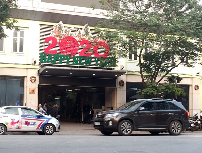 first signs of spring beauty spotted on hanoi streets hinh 9