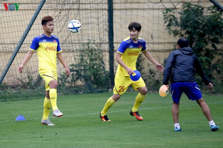 final 23-member squad named for afc championship 2020 finals hinh 5