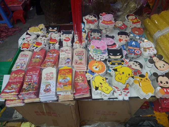 unique lucky money envelopes available for tet hinh 4