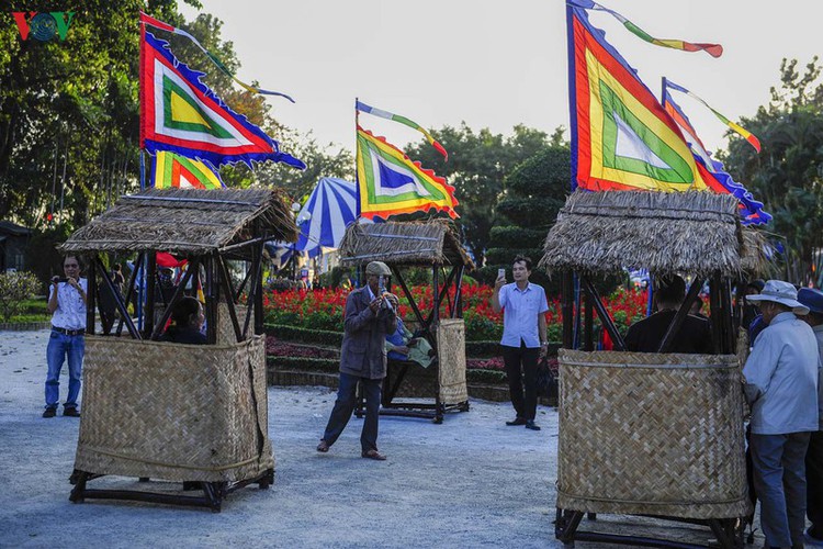 traditional customs on show as hue hosts tet festival hinh 9