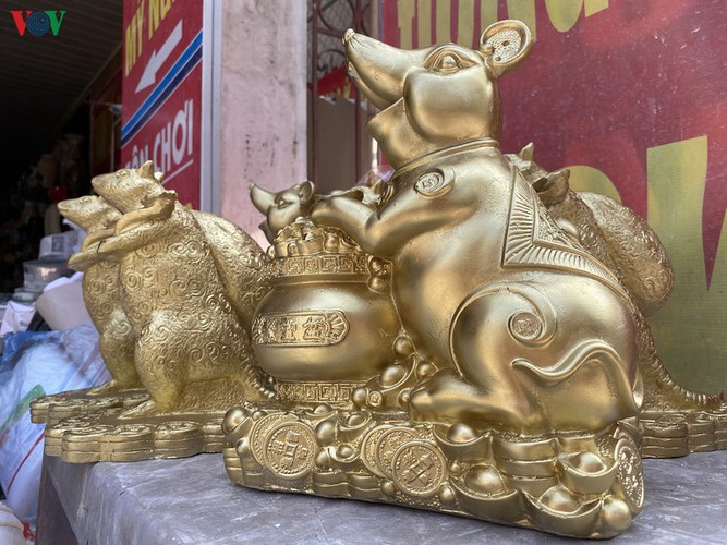 mice-shaped ceramic products go on sale in bat trang village hinh 2