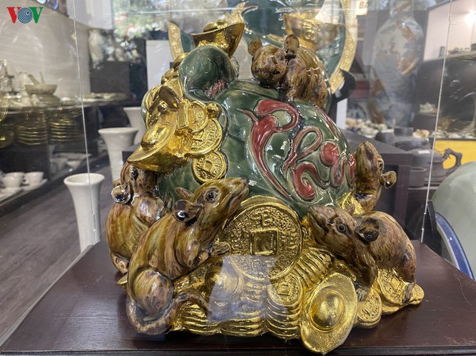 mice-shaped ceramic products go on sale in bat trang village hinh 7