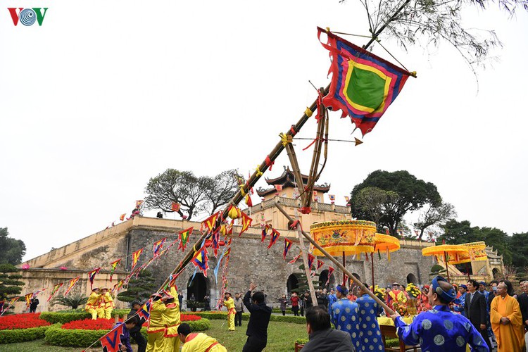 thang long relic site hosts re-enactments of traditional tet rituals hinh 15