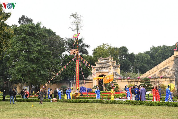 thang long relic site hosts re-enactments of traditional tet rituals hinh 17