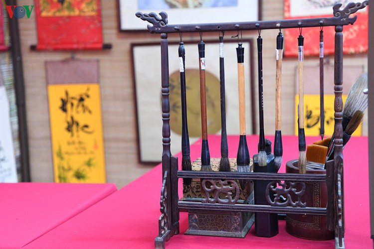 hanoi calligraphy festival set to run during tet hinh 14