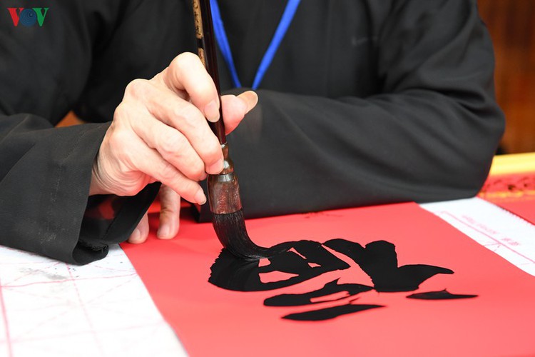 hanoi calligraphy festival set to run during tet hinh 9