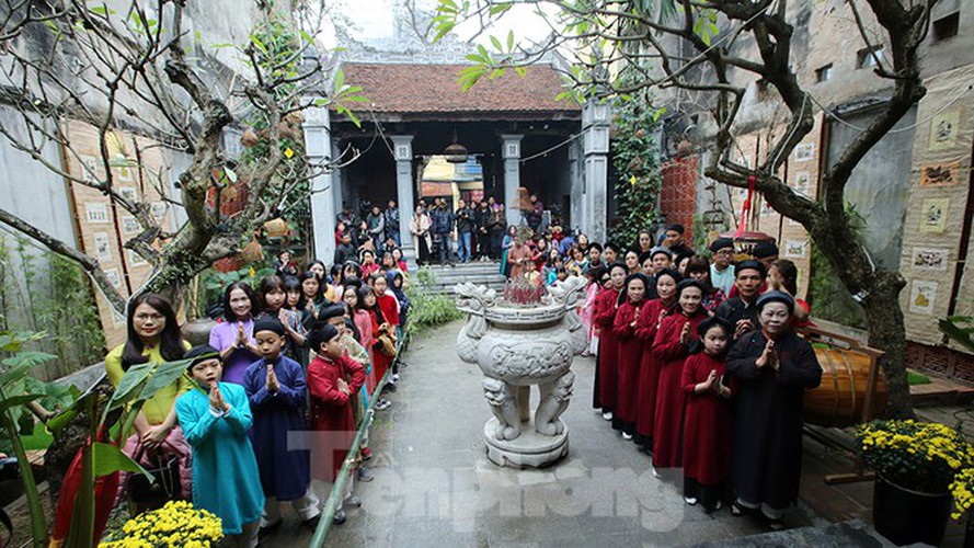 images of old tet recreated in hanoi’s old quarter hinh 19