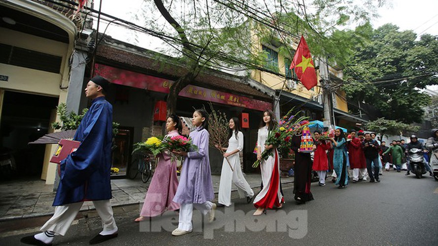 images of old tet recreated in hanoi’s old quarter hinh 7