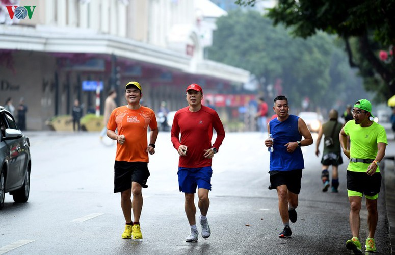 a peaceful hanoi on first day of lunar new year hinh 16