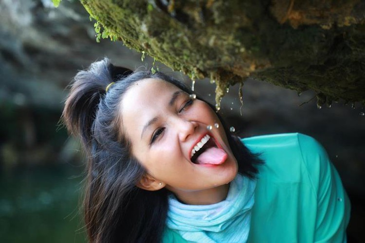 miss universe beauty takes part in epic son doong cave tour hinh 4