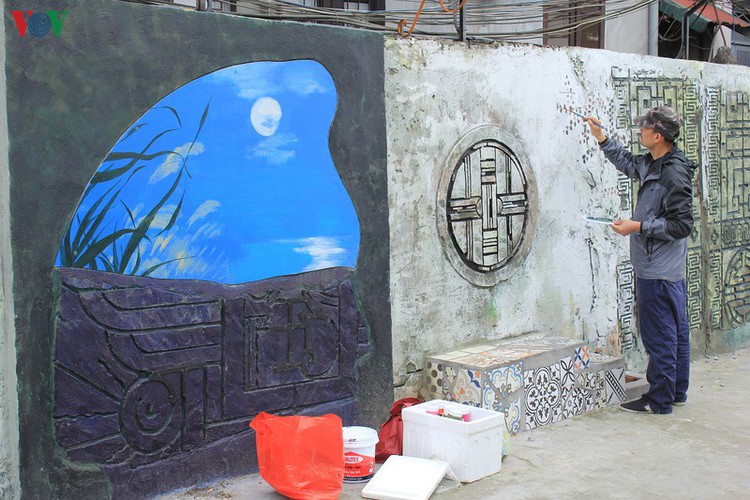 street art made from recycled material goes on display in hanoi hinh 9