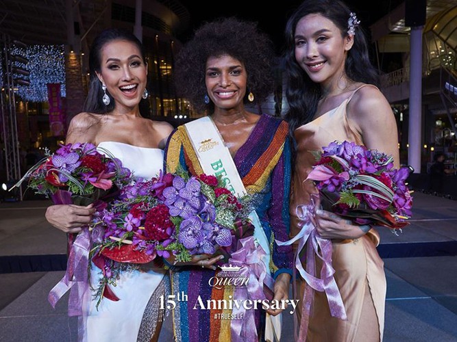 hoai sa dresses in ao dai for activities at miss international queen 2020 hinh 6