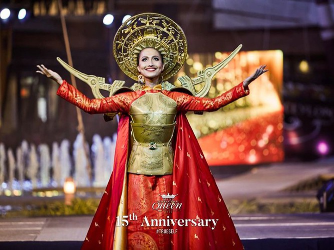 hoai sa dresses in ao dai for activities at miss international queen 2020 hinh 8