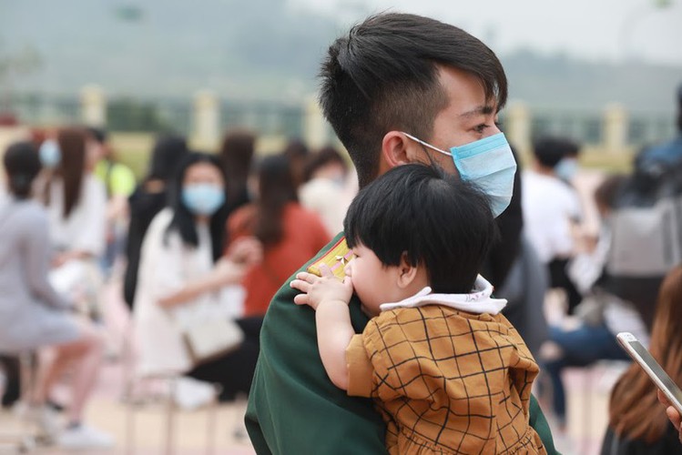 quarantined patients permitted to leave isolation area in hanoi hinh 5