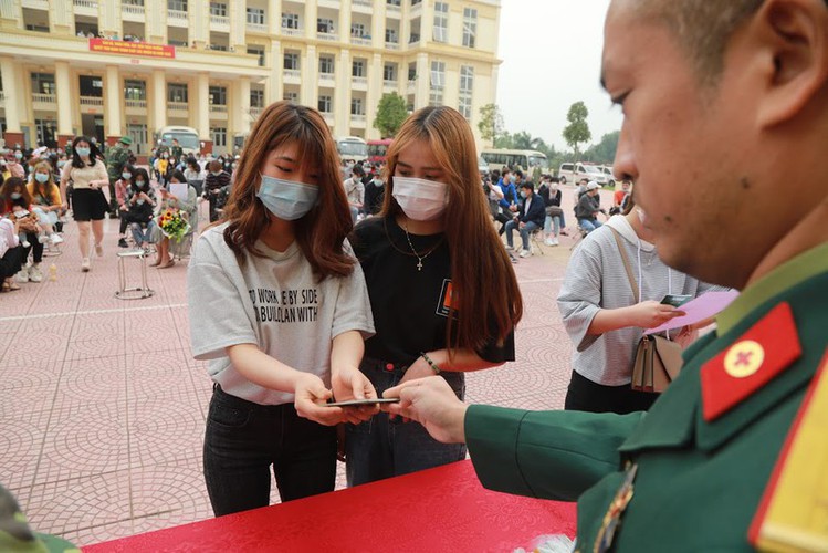 quarantined patients permitted to leave isolation area in hanoi hinh 6