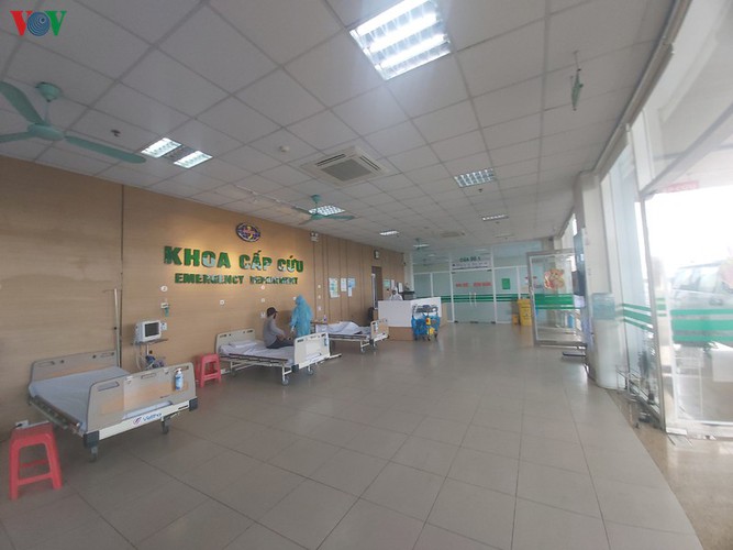 a look inside a covid-19 treatment facility in hanoi hinh 3