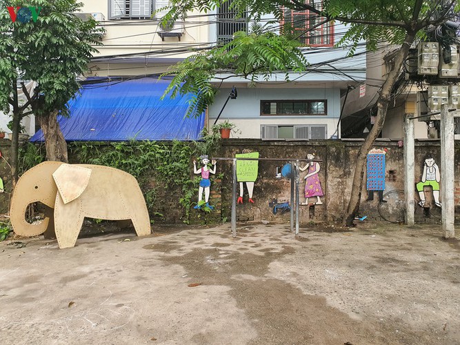 hanoi dump transformed into art space hinh 9