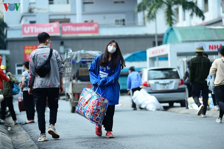 hanoi student dormitories transformed into isolation areas hinh 11