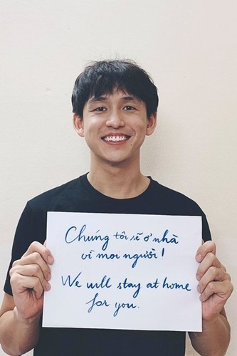 vietnamese celebrities call on people stay at home to combat covid-19 hinh 7