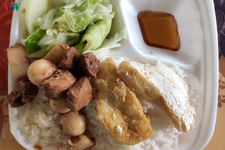 soldiers rise to challenge of caring for people in quarantine hinh 13