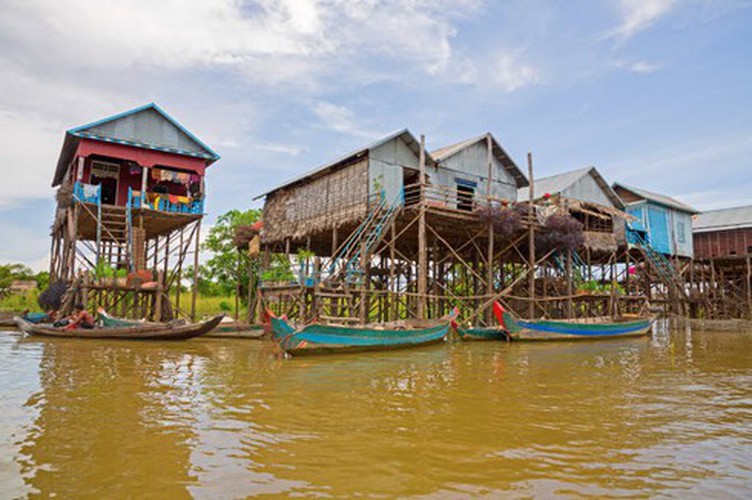 vietnamese settlement listed among global incredible floating villages hinh 21