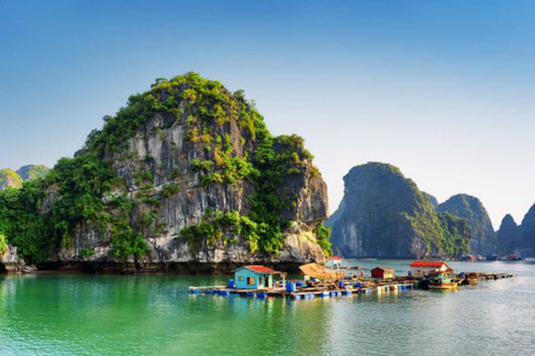 vietnamese settlement listed among global incredible floating villages hinh 2
