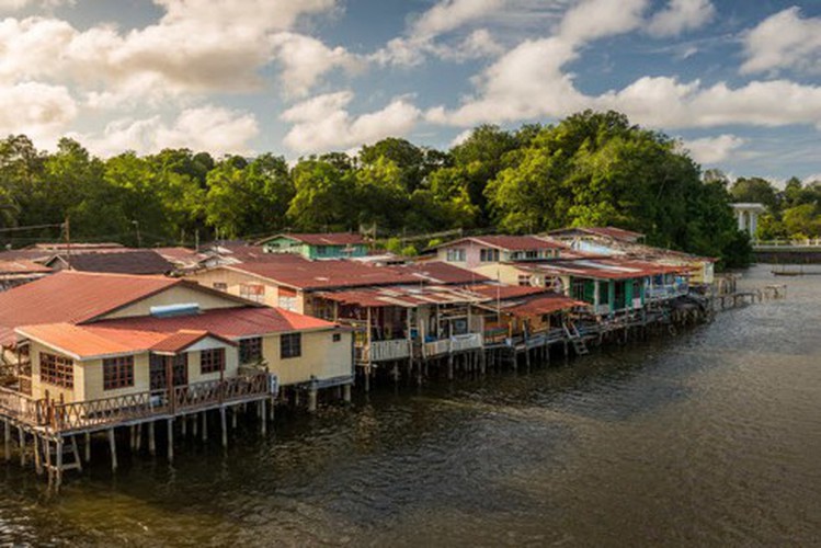 vietnamese settlement listed among global incredible floating villages hinh 7