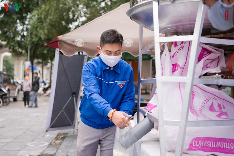 rice atm machines support deprived people nationwide hinh 2