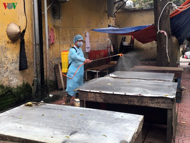 more needy people in hanoi access free food amid covid-19 hinh 12