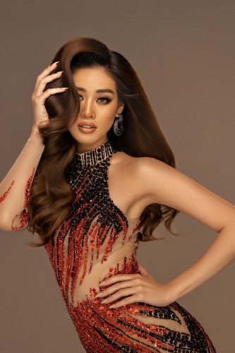 khanh van launches photo collection ahead of miss universe 2020 hinh 1
