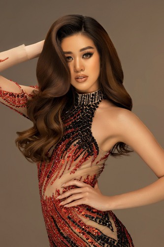 khanh van launches photo collection ahead of miss universe 2020 hinh 3