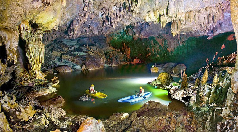leading destinations to enjoy kayaking in vietnam hinh 11