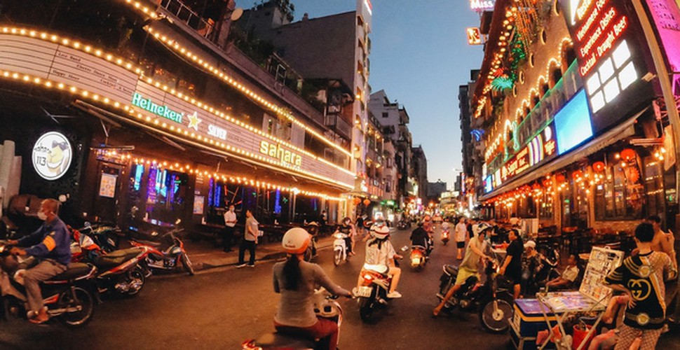 travel website offers key reasons to visit ho chi minh city hinh 11