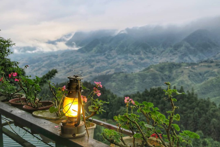 foreign website suggests leading coffee shops in sapa hinh 7