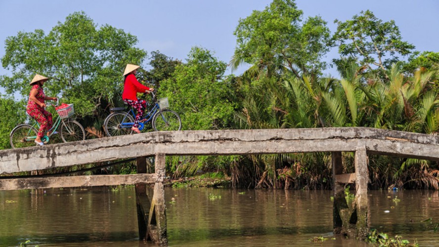 vietnam among leading global travel destinations for 2021 hinh 1