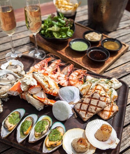 ho chi minh city bar listed among best in world hinh 2