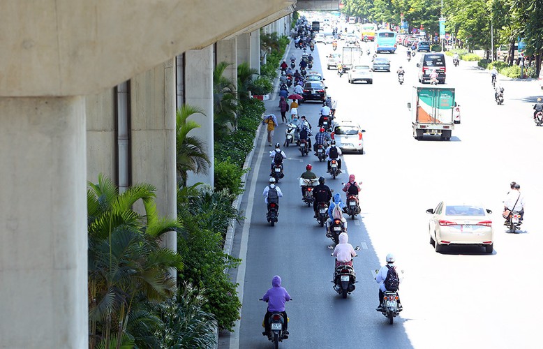 hanoi endures second heat wave, temperatures drop in hcm city hinh 10