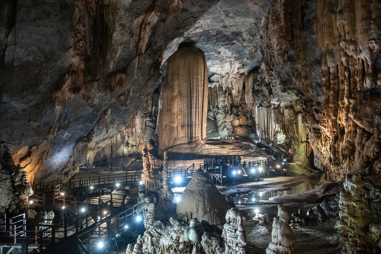 the new york times spotlights epic landscape of quang binh hinh 1