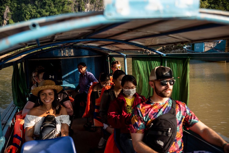 the new york times spotlights epic landscape of quang binh hinh 8