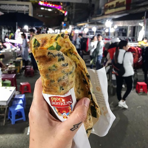 leading nightlife pedestrian streets nationwide hinh 7