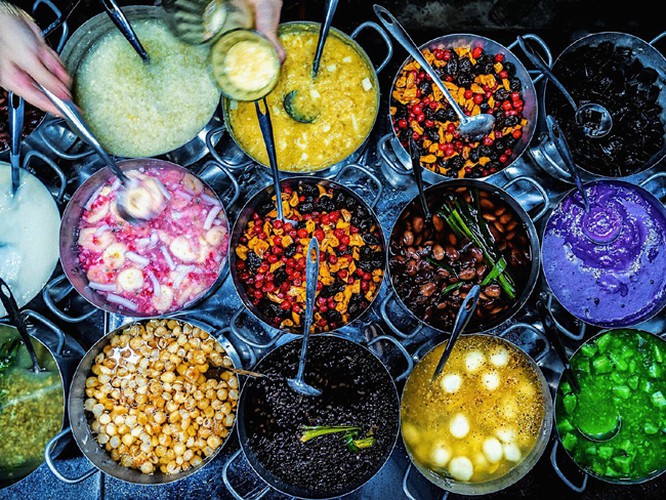 hue at night offers unforgettable experience for travelers hinh 10