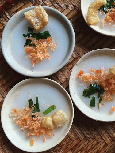 hue at night offers unforgettable experience for travelers hinh 9