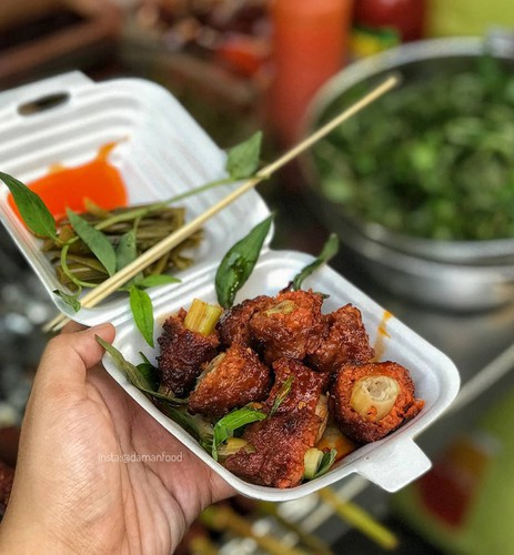 top suggestions for cheap street food in ho chi minh city hinh 5