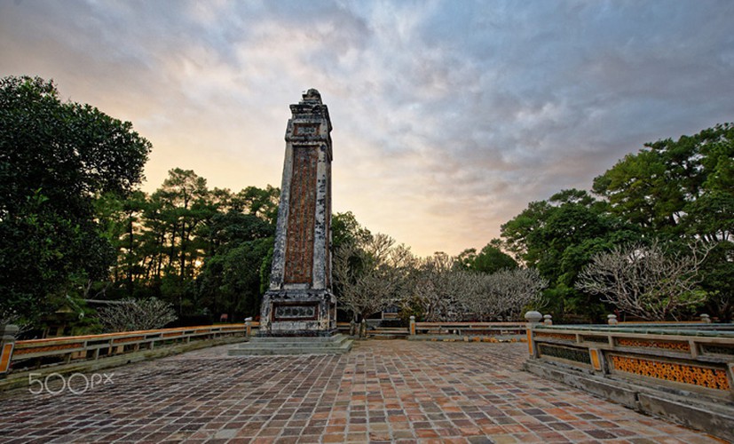 classical beauty of tu duc tomb as captured by foreigners hinh 5