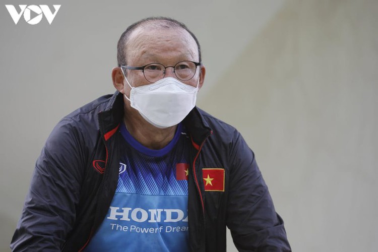 vietnam u22 players train hard in anticipation of sea games 31 hinh 2