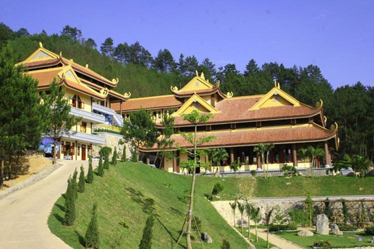 a look at four of most famous buddhist destinations nationwide hinh 2