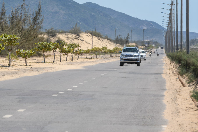 picturesque giant sand dunes of quy nhon hinh 10