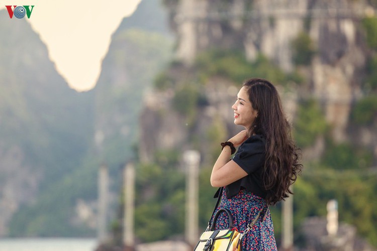 discovering scenic coastal road in ha long hinh 11